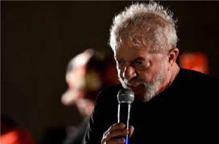 Acesse https://surgeaki.com e fique por dentro !